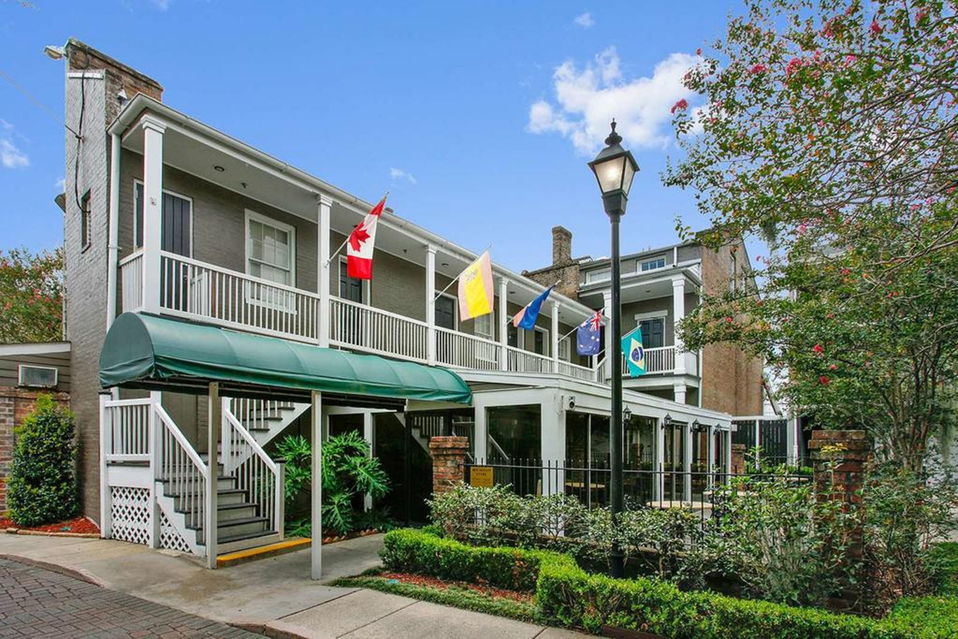 Maison St. Charles Hotel